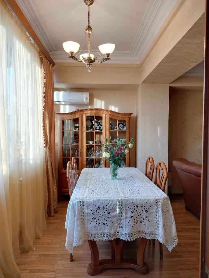 Lesi Apartament Yerevan Exterior photo